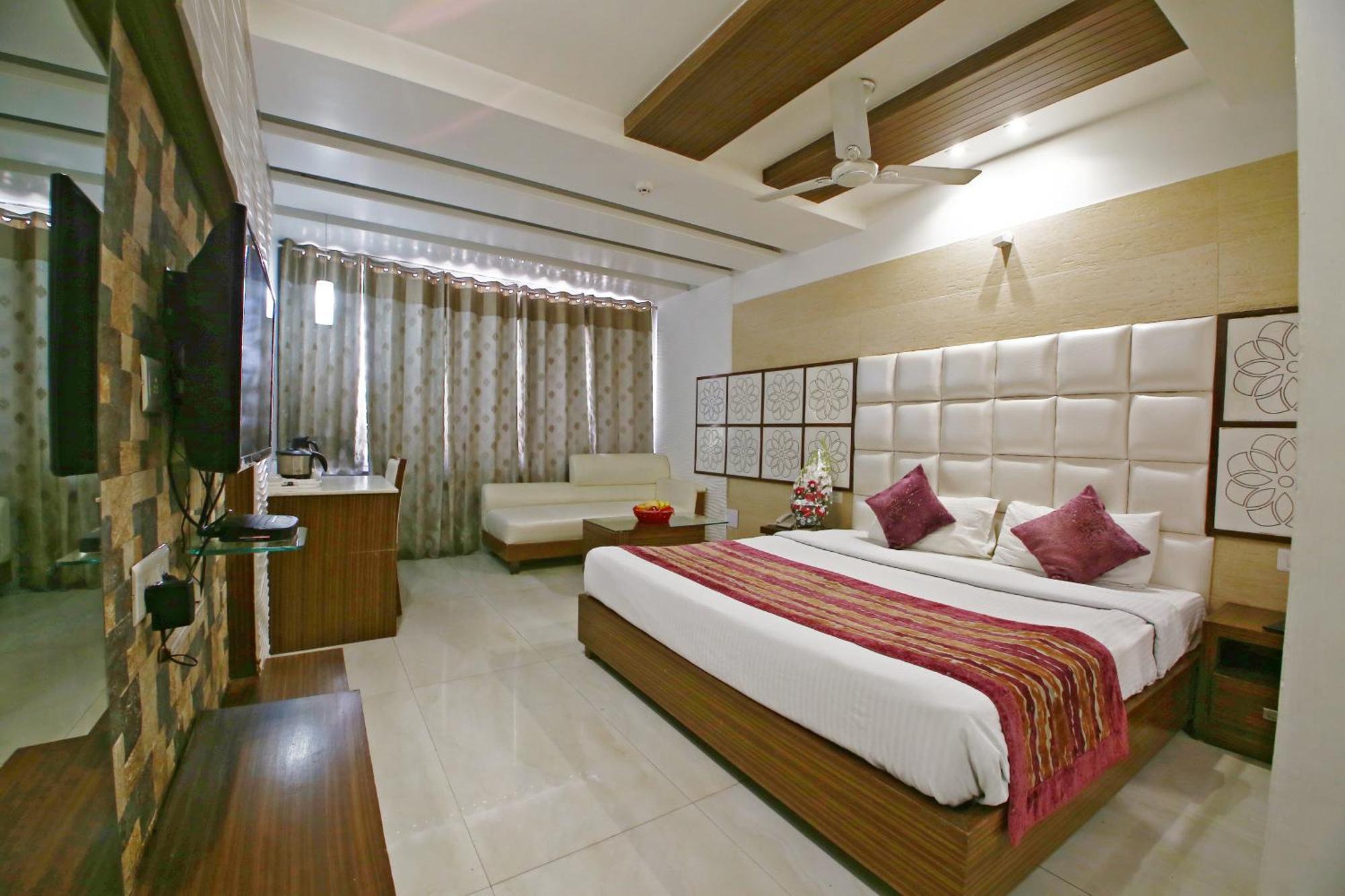 Club Double Room