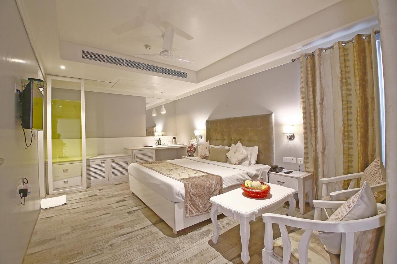 Royal Double Room