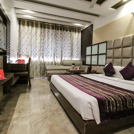 Hotel Emerald-2